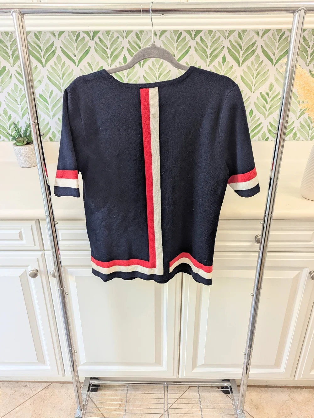 Cabi Navy Short Sleeve Sweater with Red & White Stripes Hampton Shell XL - Picture 4 of 7